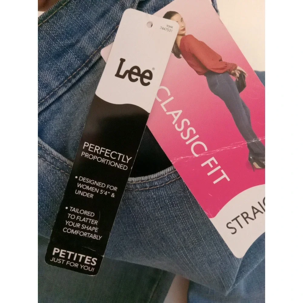 Lee Classic Fit Women Petite‎ Straightleg Slimming  Denim Jeans Size 8P 30x29
